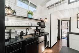 The Caboose + Pickleball, Hot Tub, Priva