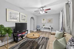 The Oakwood Haven - Near German Village