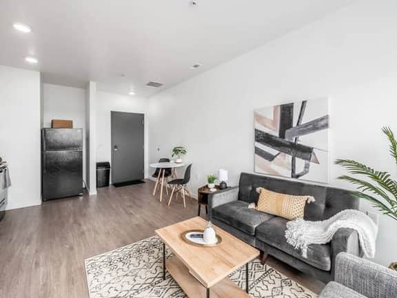 Luxury Gray & Gold Executive Suite in Heart