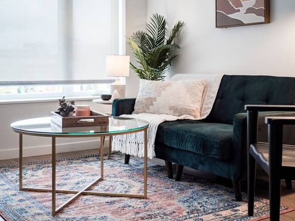 El Traditional 1BR Suite - Free Parking