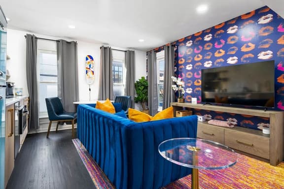 Moxie Flat / High Street / Free Parkin